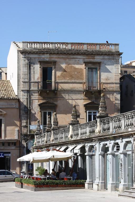 Panta Rei B&B Ragusa Buitenkant foto